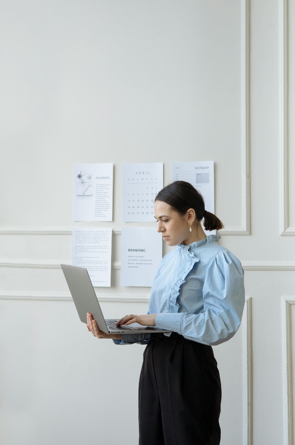 Project Management in Modern Organizations